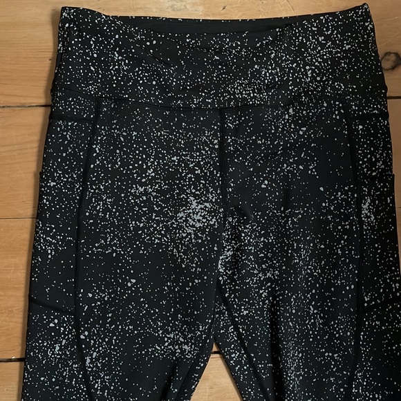 Zyia - Picture 2 of 8